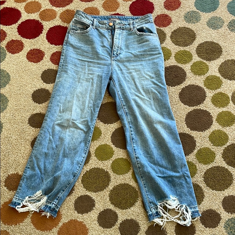 DL1961 Light Blue Distressed Ankle Jeans